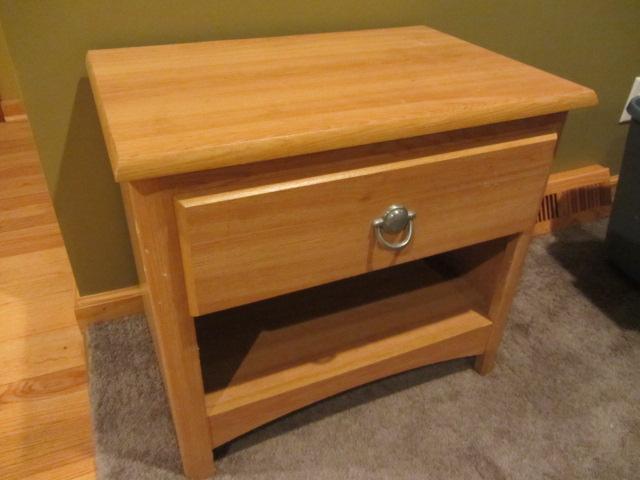 lot 307 image: Nightstand & Photo Frames