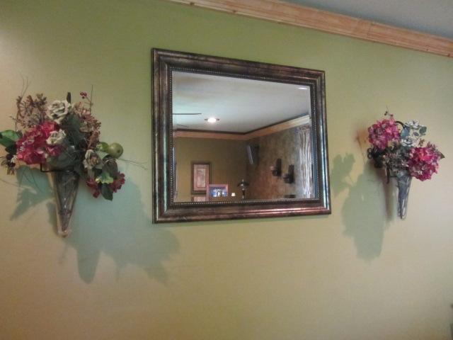 lot 32 image: Fancy Mirror & Wall Sconces