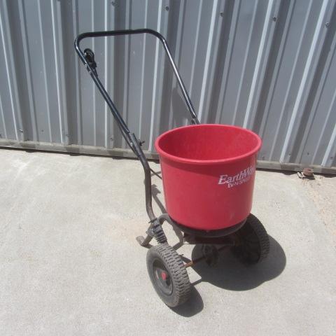 Earthway Fertilizer Spreader