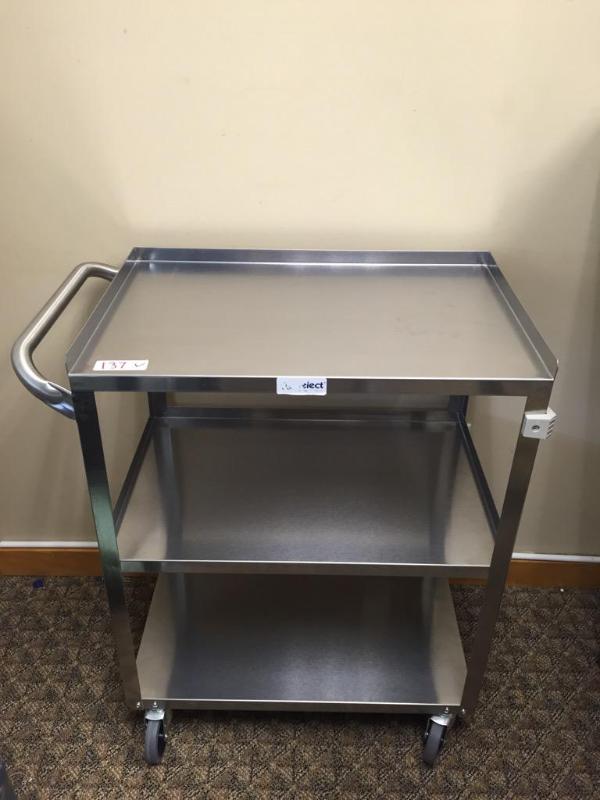 lot 137 image: Select Medical Products metal rolling cart 16...