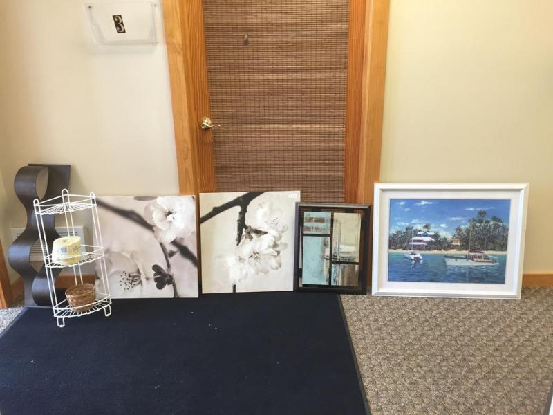 lot 178 image: Lot of artwork (flower pictures 22 14&quotx...