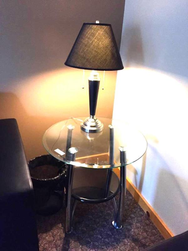 lot 51 image: Glass table 26x25 with table lamp model no. H...