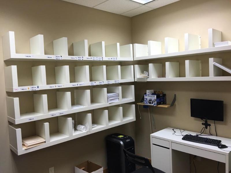 lot 74 image: 6 cubicle wall mounted shelving units 11"...