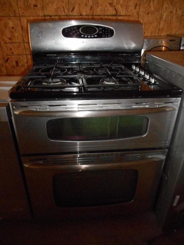 Maytag Gas Stove