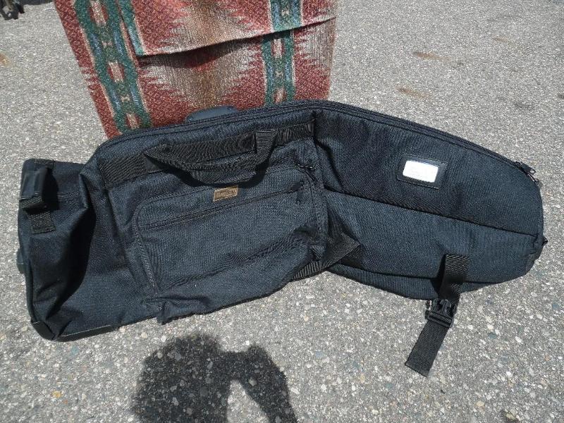 Golf club bag