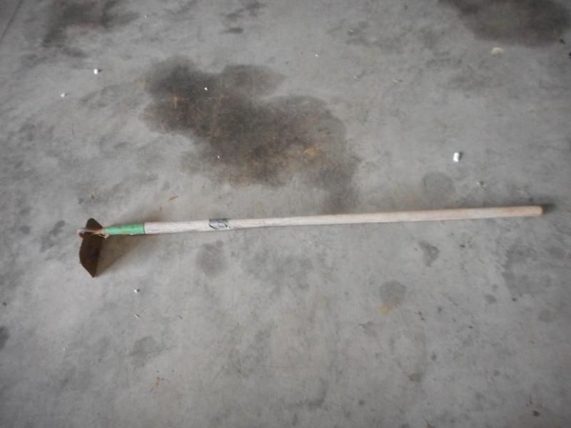Garden hoe