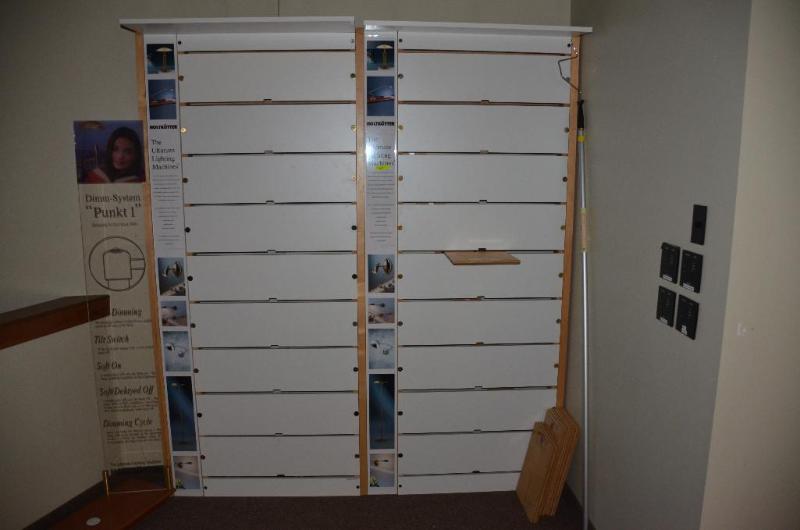 lot 43 image: Wall display board 80&quotx91". Bring t...