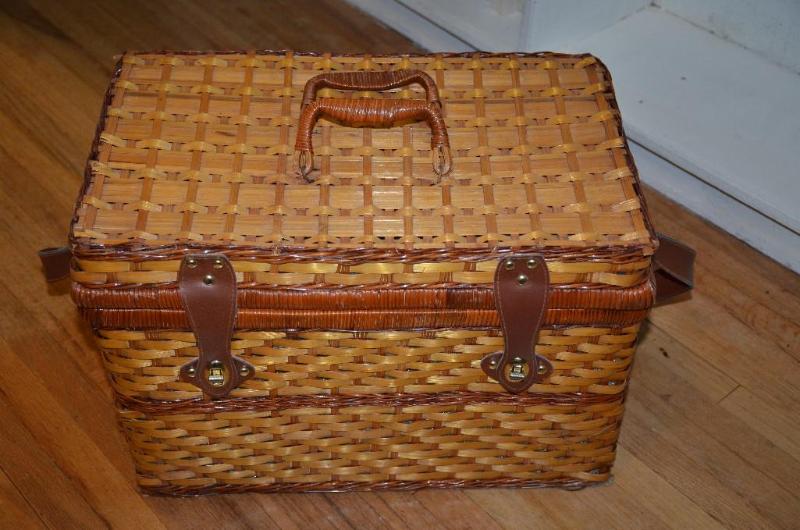 Picnic basket with cups, plates 13&quotx11x1...
