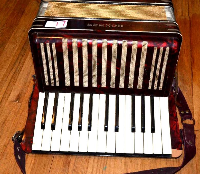Horner Student II accordion.&nbsp Rare. Made...