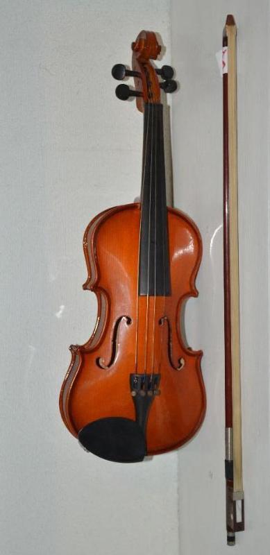Violin 20&quot long...