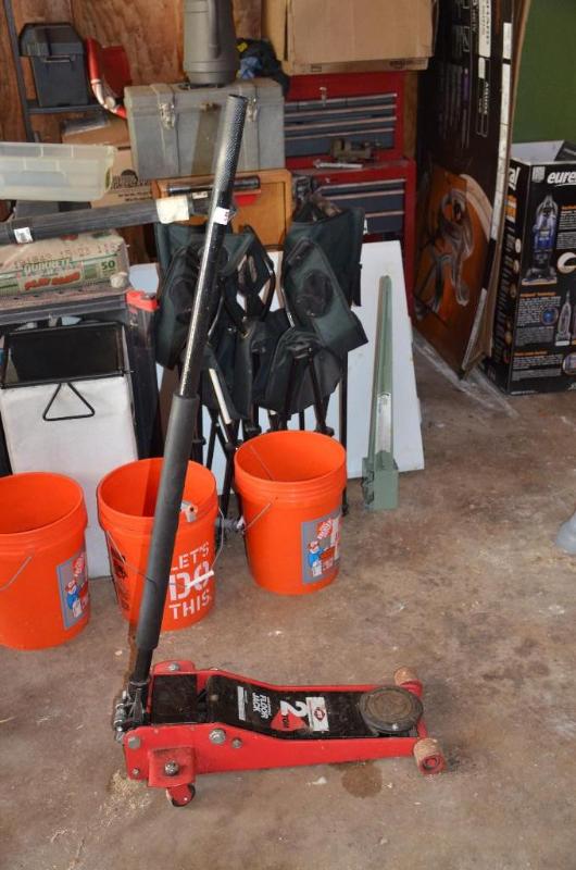 AFF low profile 2 ton floor jack...