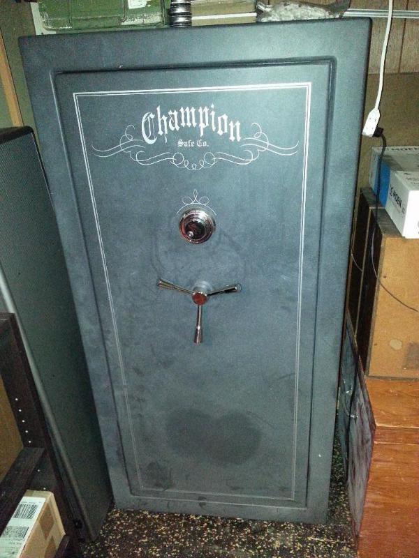 Champion high end Gun safe 29.5x24x62&quot L...
