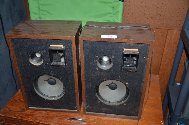 Alegro by Zenith two speakers 12x8x19&quot...