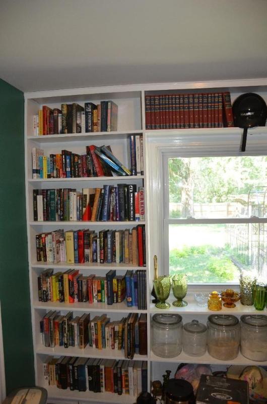 Books - Biographies, novels, Lindbergh...