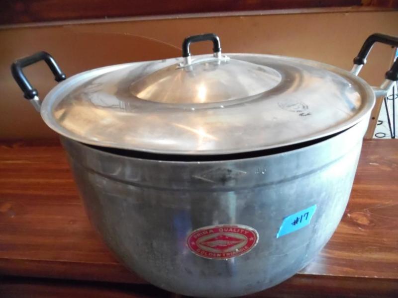 Aluminum pot