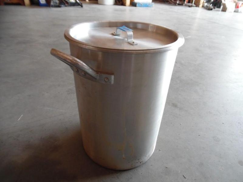 Turkey fryer pot