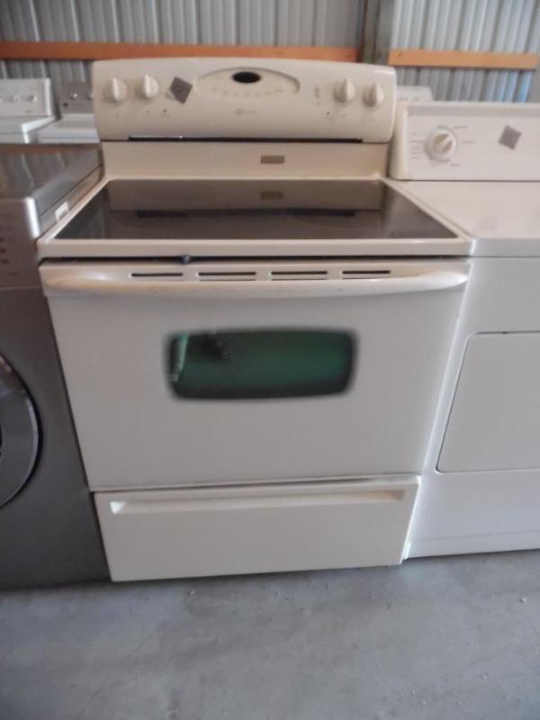 Maytag Electric Stove