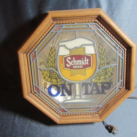 Schmidt Beer Lighted Sign