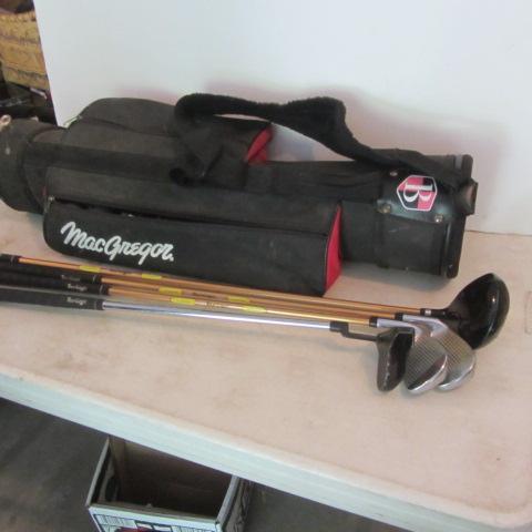 Junior Tour Logic Clubs & Bag