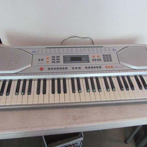 Electronic Keyboard