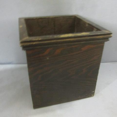 Wood Planter