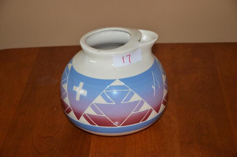 lot 17 image: Vase (cant read signature).  Approximat...