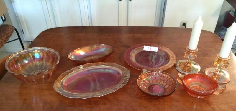 lot 18 image: Carnival glass - 9" plate, 8" bowl,...