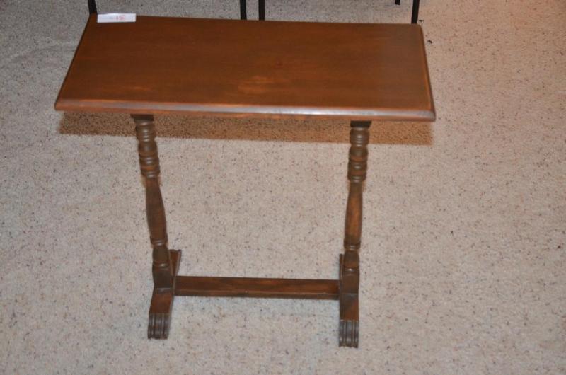 lot 31 image: Wood table 11&quotx23&quotx24"...