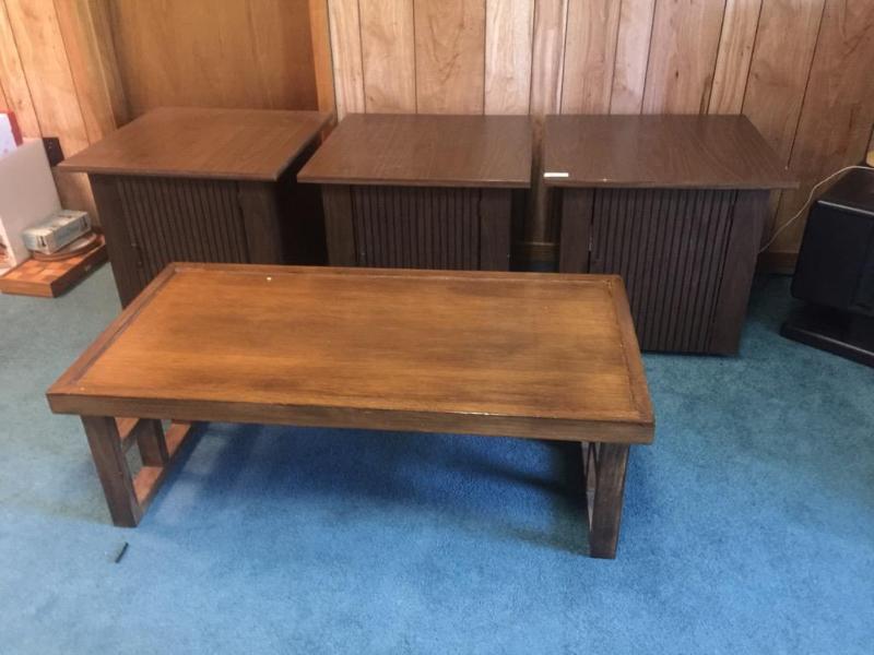 lot 45 image: 3 matching Levee Furniture end tables 24x22&q...
