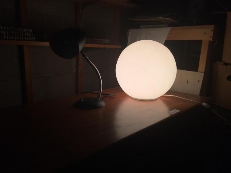 lot 80 image: Awesome Mid Century Globe light 12" diam...