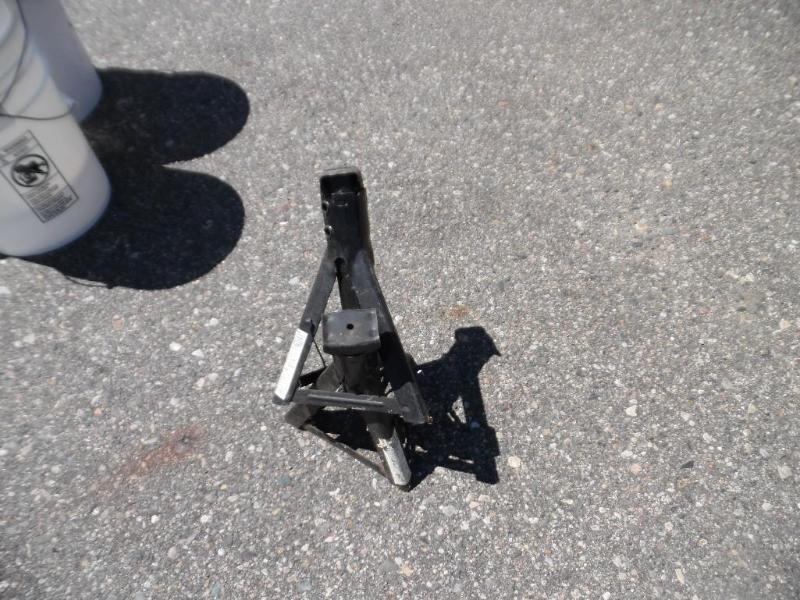 Jack stands