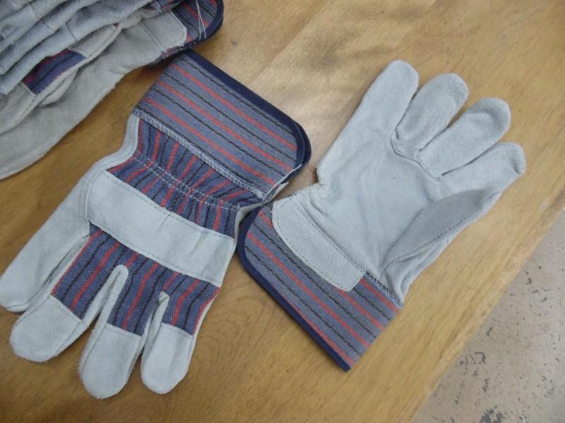 Work gloves