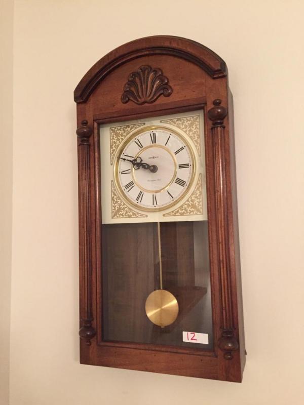 lot 12 image: Howard Miller Westminster Chime clock 12"...