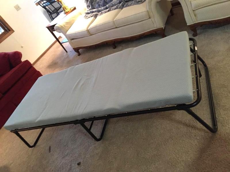lot 19 image: Foldable cotbed frame 72"...