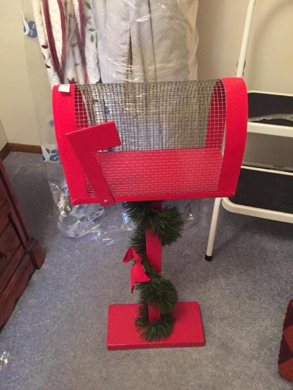 lot 52 image: Decorative Christmas Mailbox...