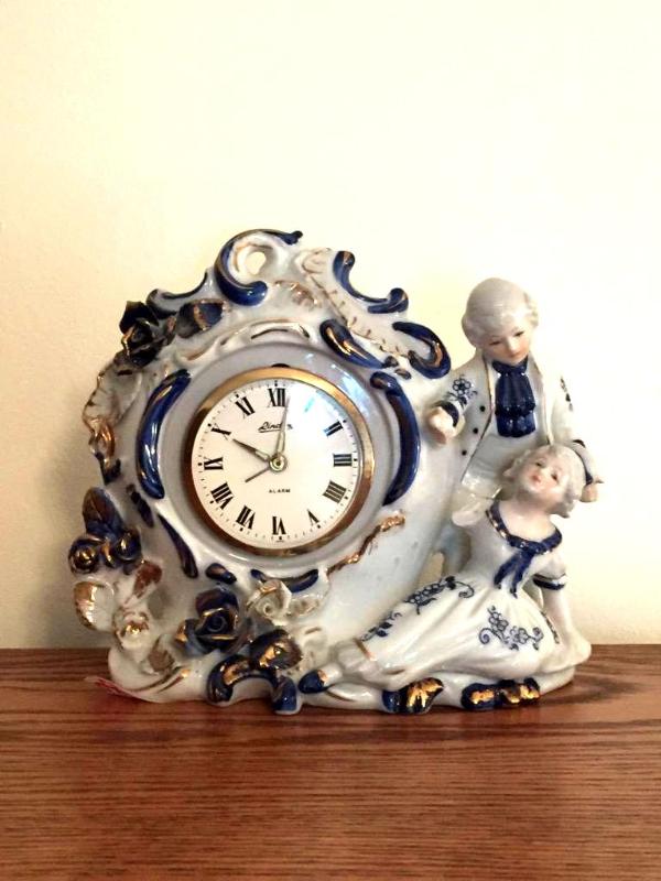 lot 89 image: Vintage LINDEN porcelain alarm clock...