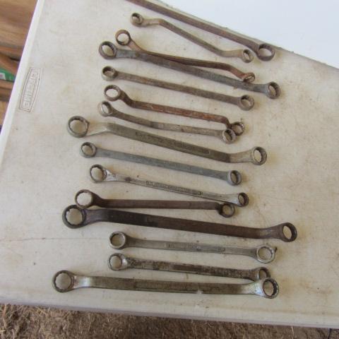 lot 105 image: Box End Offset Wrenches
