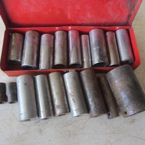 lot 110 image: Deep Well & Impact Sockets