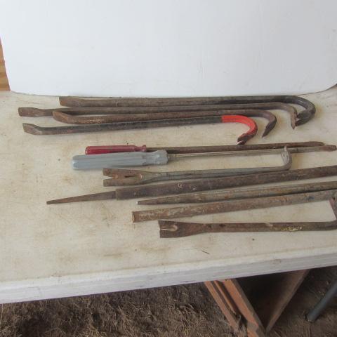 lot 123 image: Crow & Pry Bars, Punches