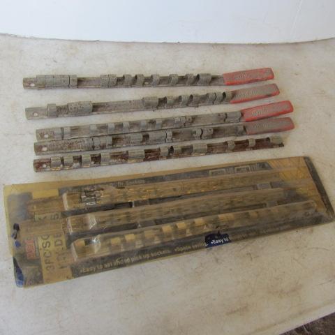 lot 124 image: Socket Storage Bars