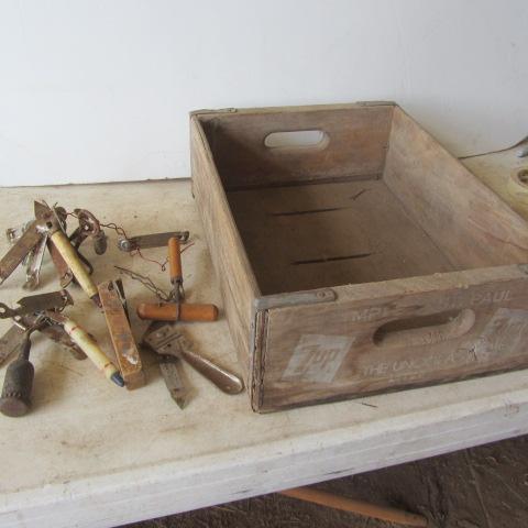 lot 128 image: 7-Up Box, Bottle Openers