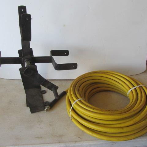lot 144 image: Hose Reel, Pressure Washer Hose