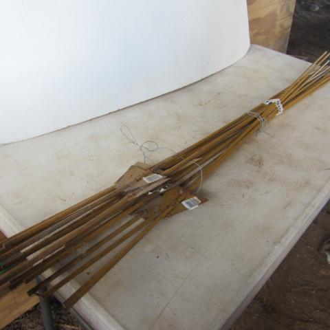 lot 154 image: Electric Fence Posts
