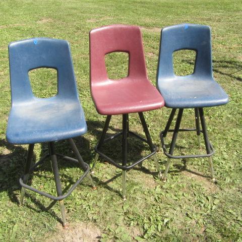 lot 170 image: Swivel Seat Stools