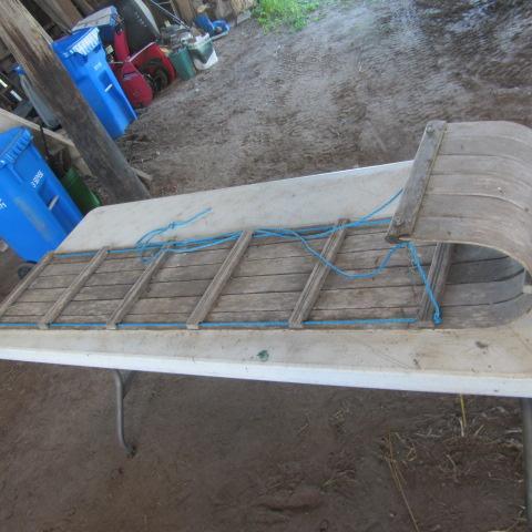 lot 187 image: Wood Toboggan