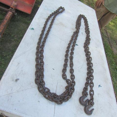 lot 191 image: Heavy Log Chain