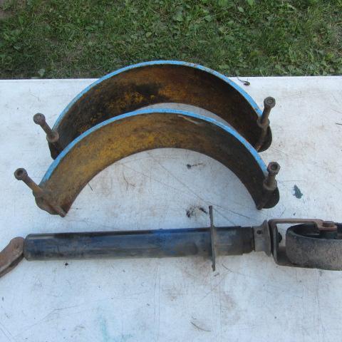 lot 196 image: Trailer Fenders & Jack