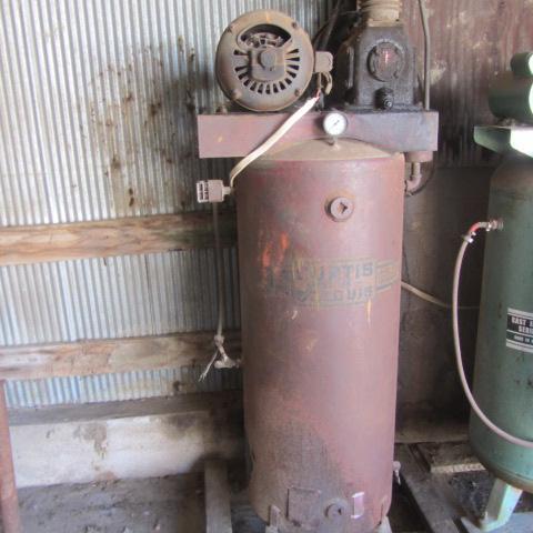lot 2 image: Curtis Air Compressor