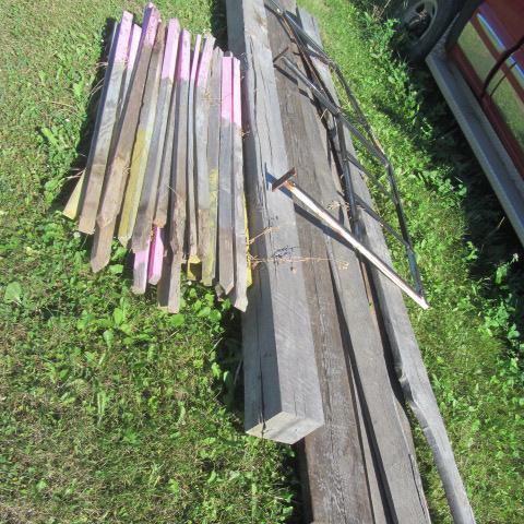 lot 212 image: Lumber, Garden Stakes