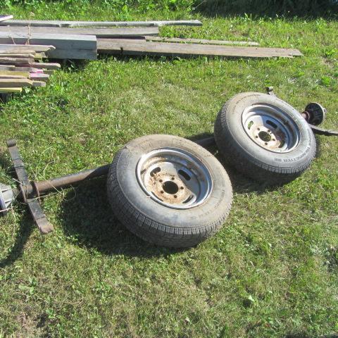 lot 213 image: Trailer Axle, Tires